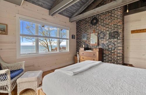 Bridgman House | Gasthaus Fox by Juniper Holiday + Home