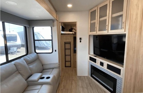 Kenora House | Glamping Site #4 - Spruce Lake Resort
