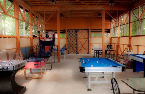 Killaloe Cabin | Golden Lake Glamping Cabin for an Outdoor Adventure in Killaloe, Ontario