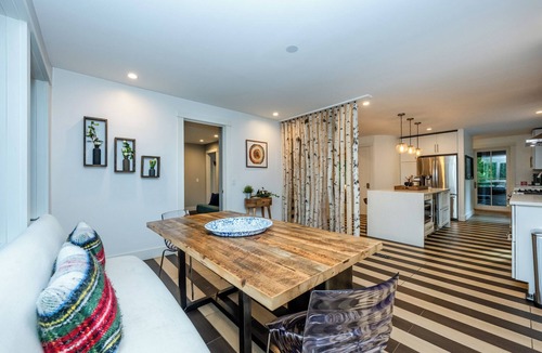 Lakeside House | Gorgeous Lakeside Home With Pool, Hot Tub, And More!