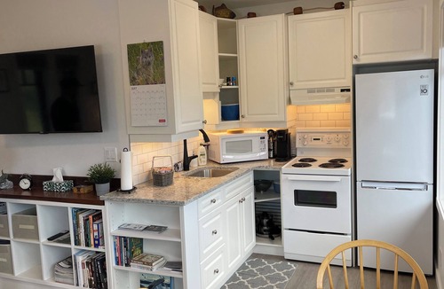 Telegraph Cove Apartment | Gorgeous Ocean View Studio Suite at The Cottage at the Cove Telegraph Cove
