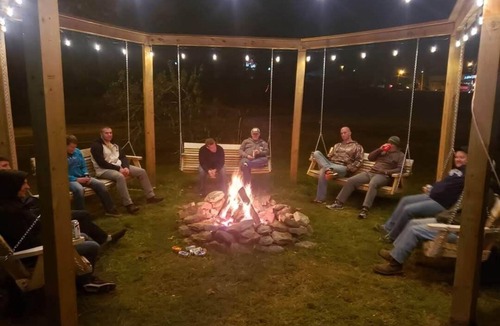 Toler House | Great for large groups or 1 or 2