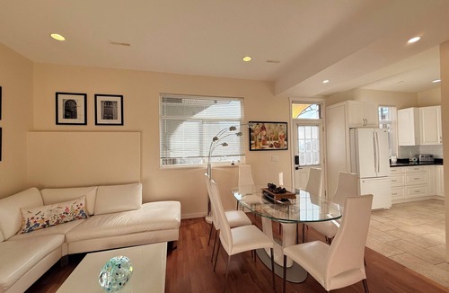 Burnaby House | Great Vancouver Spacious Private Room#2 with Free Parking