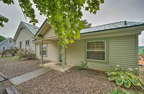 Lisbon Cottage | Guilford Lake Cottage w/Hot Tub & Water Views
