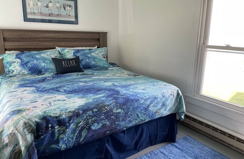 Town of Jerusalem Cottage | Gull Cottage on Keuka Lake. Waterfront, kayaks, fire pit near wineries.