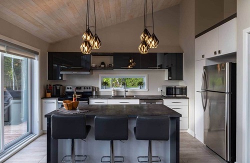 Saint-Joseph-de-la-Rive House | Hôtel à la maison - L'Harmonie
