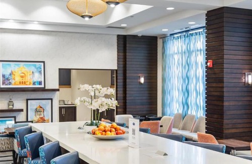 Winnipeg Hotel | Hampton Inn by Hilton Winnipeg