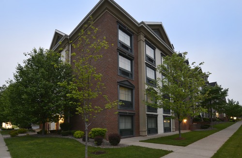 East Aurora Hotel | Hampton Inn East Aurora