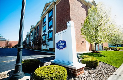 East Aurora Hotel | Hampton Inn East Aurora