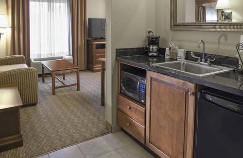 Canfield Hotel | Hampton Inn & Suites Youngstown-Canfield