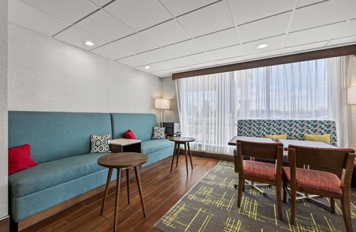 Maumee Hotel | Hampton Inn Toledo-South/Maumee