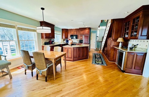 Penn Yan House | Hart To Hart Getaway on Keuka Lake