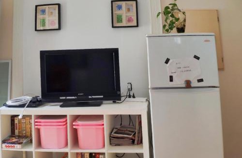 Marpole Bed & Breakfast | Helen's House/Close to Skytrain and Airport