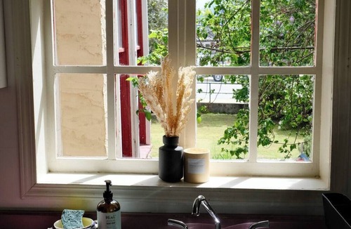 Nakusp House | Heritage Home on Broadway