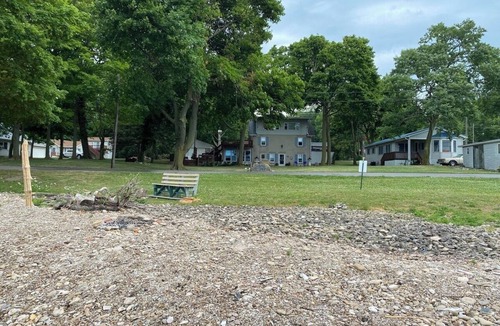 Kelleys Island House | Historic Lakefront Homestead on Kelleys Island
