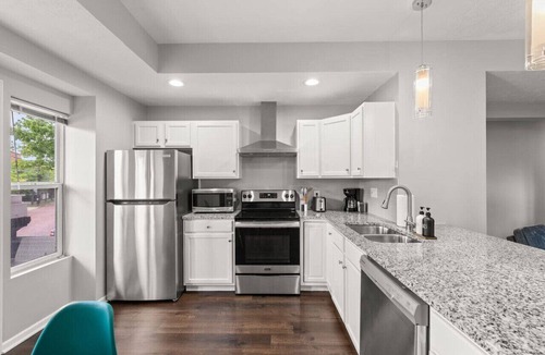 Little Italy Apartment | Historic Little Italy Two Bedroom w/Private Drive