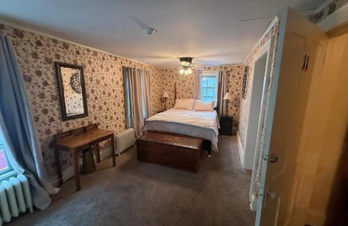 Painesville Bed & Breakfast | Historic Rider's Hostelry