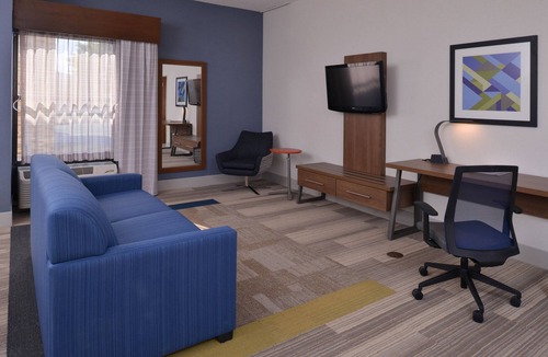 Olean Hotel | Holiday Inn Express Olean by IHG
