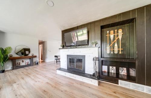 Harborcreek House | Home < 1 Mi to Lake Erie & Shades Beach Park!