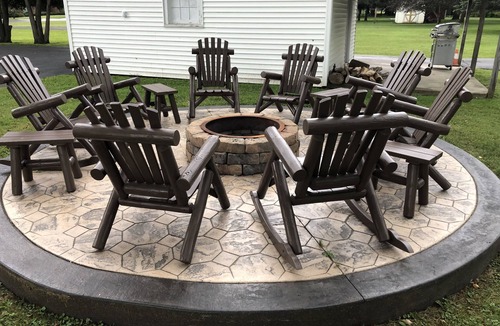 Ellicottville House | Home away from Home! Great location in between the Village and Holiday Valley