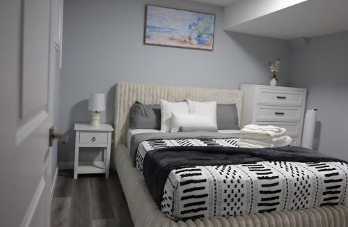 West Edmonton Apartment | Home in Edmonton