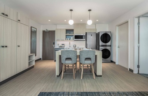 Surrey Hotel | Homewood Suites By Hilton Surrey