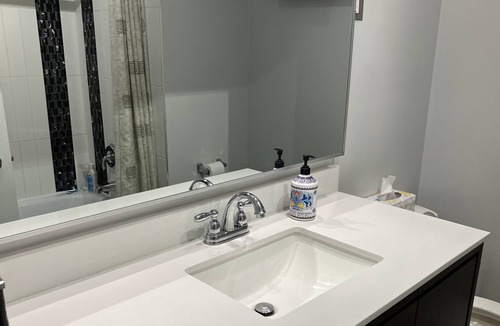Winnipeg House | Hot tub, 3 bedroom home, fireplace, full basement, and pool (seasonal).