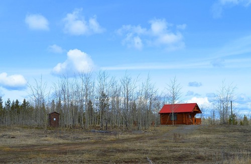 Clinton Cabin | Hunters Cabin at Meadow Lake Guest Ranch