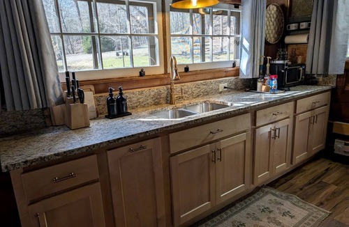 Wooster Cabin | Idyllic Family Cabin with a Private Beach for a Getaway from Akron, Ohio