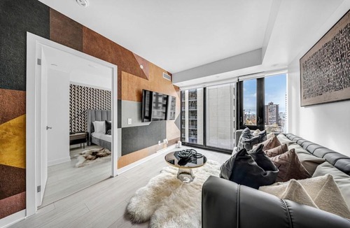 Bloor-Yorkville Apartment | Indigo Lantern, Yorkville!