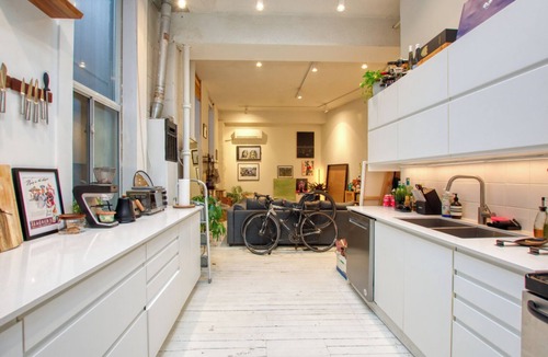 Riverside Apartment | Industrial mid-century loft in Riverdale, Toronto