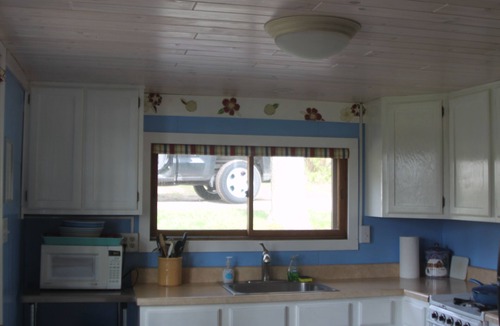 Bellaire Cabin | Intermediate Lake Log Cabin w/AIR. Don't miss the fall Colors!
