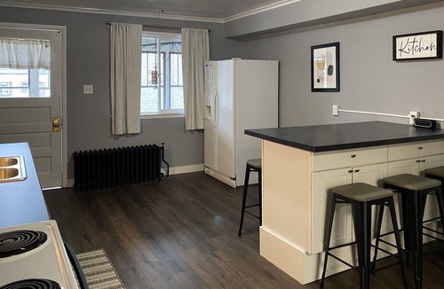 Ishpeming House | Ishpeming downtown upper, sleeps 6