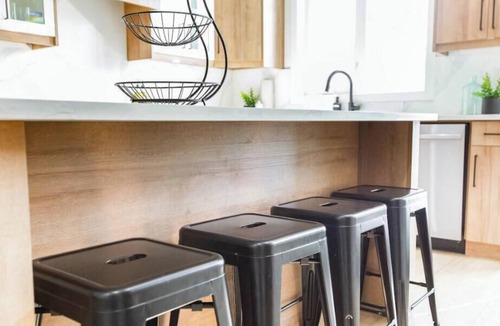 Jasper Place House | Jasper Retreat - AC - Patio - BBQ & Firepit - Near DT/WEM