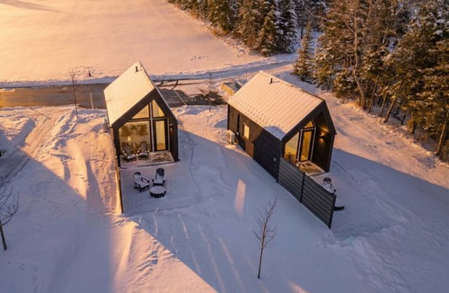 New Denmark House | Jolie Vie Wellness Retreat - Wood Tiny Home #5