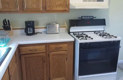Wayland Cottage | July weekend open! Swim, boat, Fish? Get away, Book now!