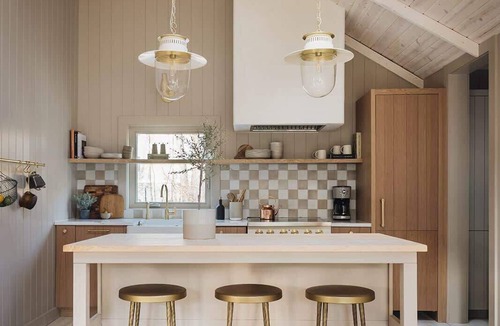 Union Pier Cottage | Juniper Presents: Townies - 4 Homes, Hot Tubs, Pool & Walk to Beach