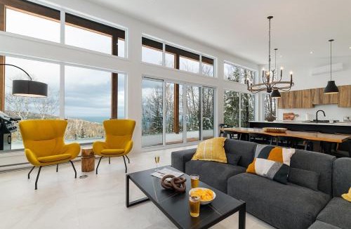 Les Eboulements Ski Chalet | Käbane OPeak - Mezzanine sur le Fleuve