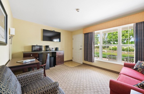 Kelleys Island Hotel | Kelleys Island Venture Resort