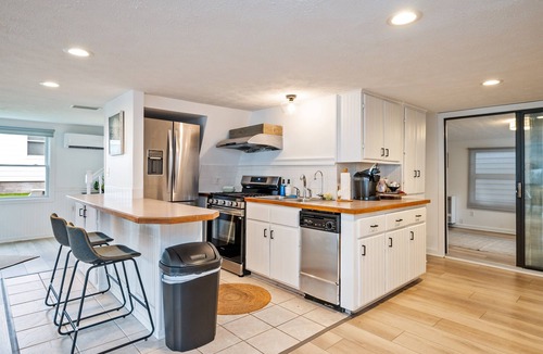Hammondsport House | Keuka Lakefront | Walk to Hammonsport | 10 Guest
