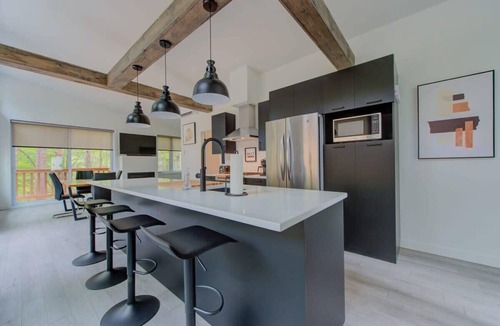 Pont-Rouge Ski Chalet | L'Escapade du Domaine - Peaceful Nature Stay