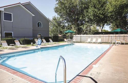 Sandusky South Hotel | La Quinta Inn by Wyndham Sandusky near Cedar Point