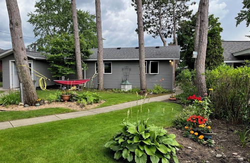 Lake City Cottage | Lake Missaukee with Dock, Hoist, Sandy Beach and Fabulous Sunsets - 2 Bath
