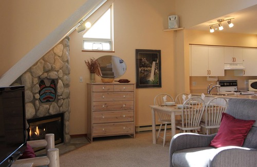 Whistler Creekside Condo | Lake Placid #329 | 1-Bedroom Creekside Condo with Kitchen and Fireplace