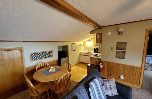 Bayfield House | Lakefront Accommodation on Apostle Island on Lake Superior, Wisconsin