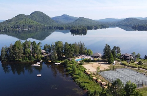 Lac Superieur Village Condo | Lakefront and Mountain View - Resort Studio