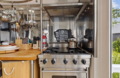 Ashtabula House | Lakefront Beach House - Sauna & Steam Pod Retreat