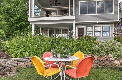 Dundee Apartment | Lakefront Keuka Lake Apt w/Seasonal Dock Access!