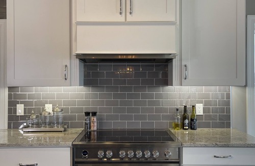Three Rivers House | Lakefront Luxury Living: Chef's Kitchen, Fire Pit, Stunning Views & Boat Rental