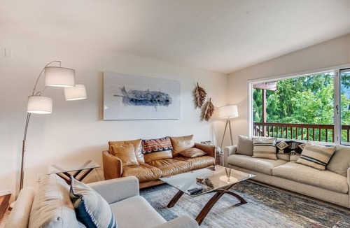 Ainsworth Hot Springs House | Lakeside 8-Bed Retreat | Game Room | Hot Springs